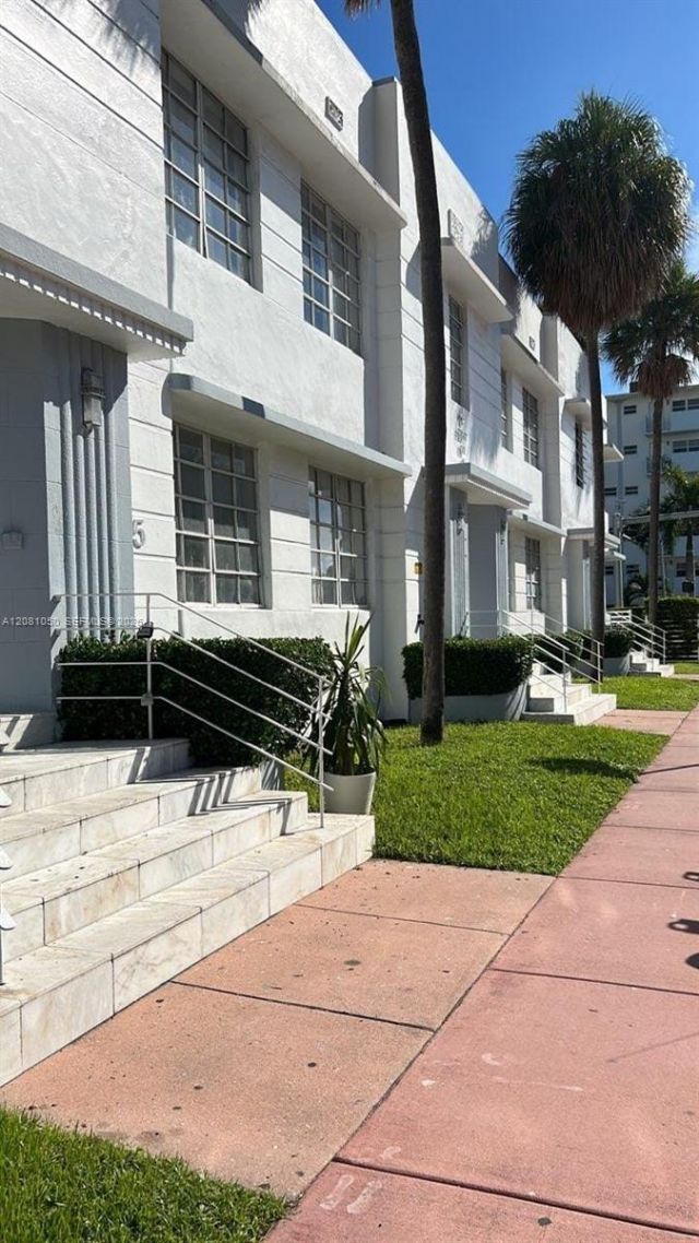 801 8th St, Unit 201, Miami Beach, FL 33139 Photo