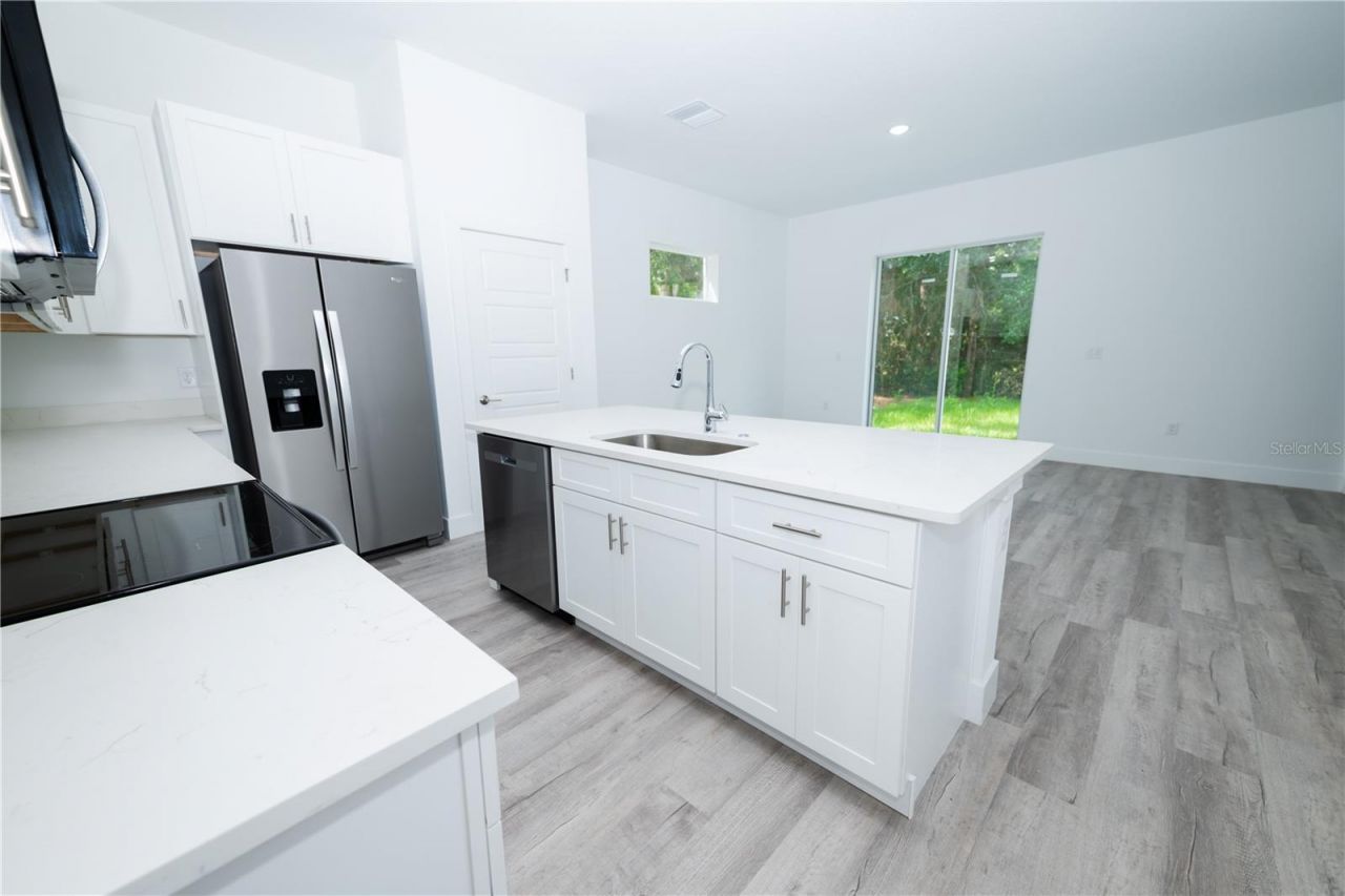 9298 N Mendoza Way , Citrus Springs, FL 34434 Photo