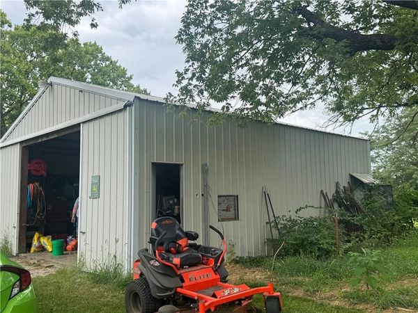 16235 S Burlingame Road, Burlingame, KS 66413