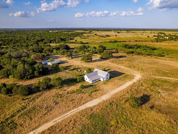 650 FM 914 , Hico, TX 76457