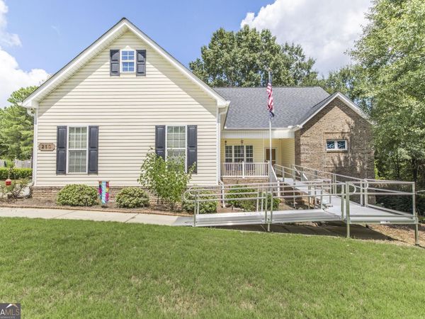 250 Natchez Trace, Macon, GA 31216