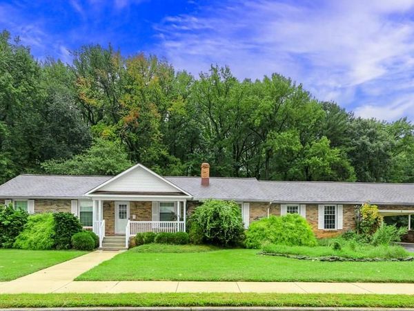 4 SPARKS PLACE , PENNSVILLE, NJ 08070