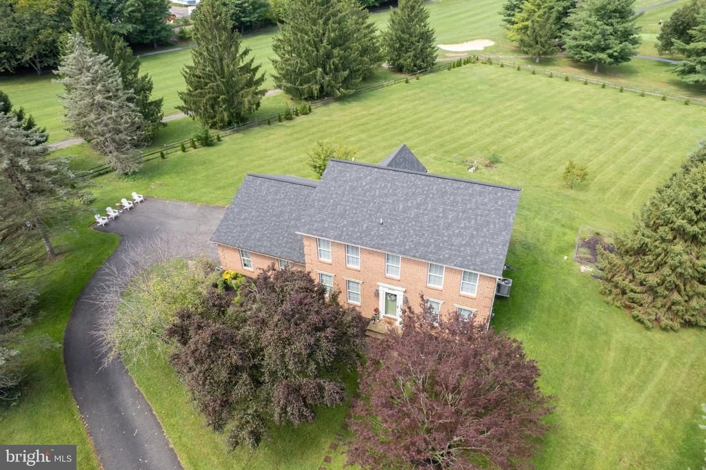 2092 TRIPLE GREEN COURT, HAMPSTEAD, MD 21074