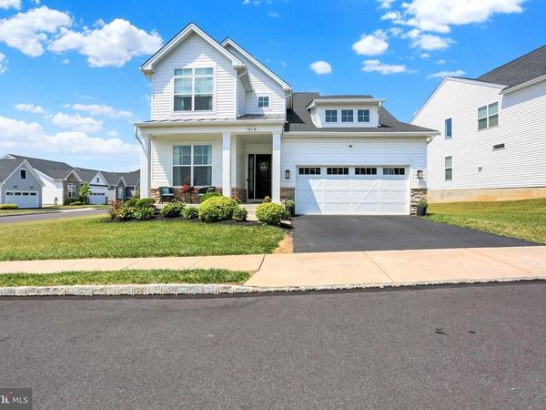 1814 STANG DRIVE , ALLENTOWN, PA 18104