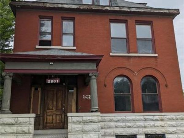 2801 Itaska Street , St Louis, MO 63111