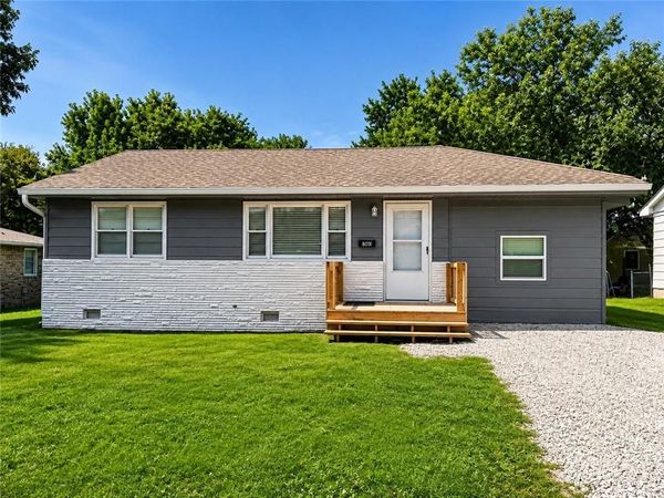 303 S Washington Avenue, Knob Noster, MO 65336