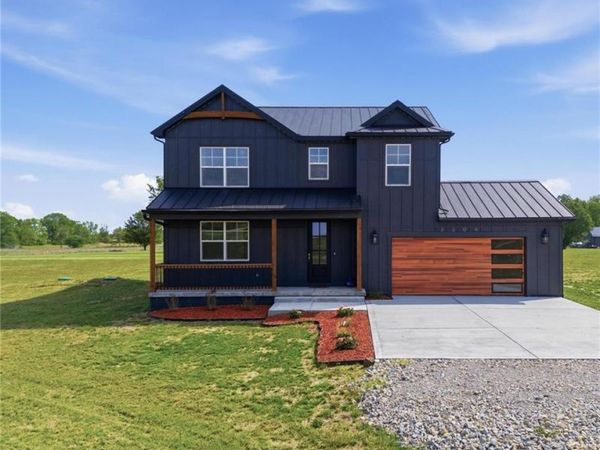 3509 State Route 72, Sabina, OH 45169