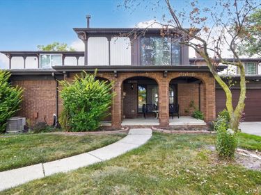 32600 Hoover Road , Unit 81, Warren, Mi 48093