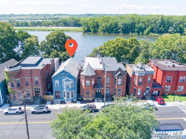 89 2nd Avenue, Unit 1, Troy, NY 12180