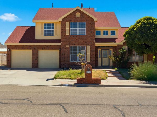 1710 Villa Contesa Drive NW, Los Lunas, NM 87031