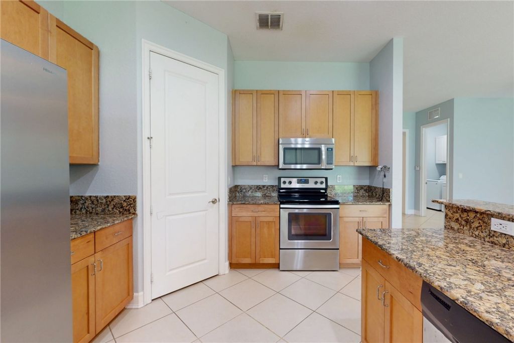 5537 57th Way, Vero Beach, FL 32967 Photo