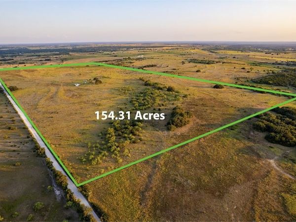 321 CR 130 , Hico, TX 76547