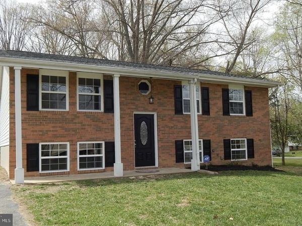 10155 TUCKER LANE , WHITE PLAINS, MD 20695