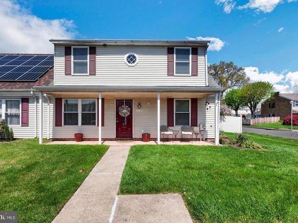 5738 KEENAN COURT , BENSALEM, PA 19020