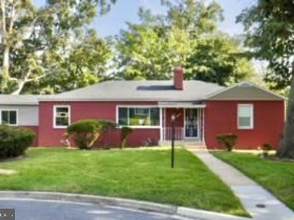 3502 SUMMIT DRIVE, TEMPLE HILLS, MD 20748
