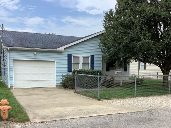 104 Highland , Circleville, OH 43113