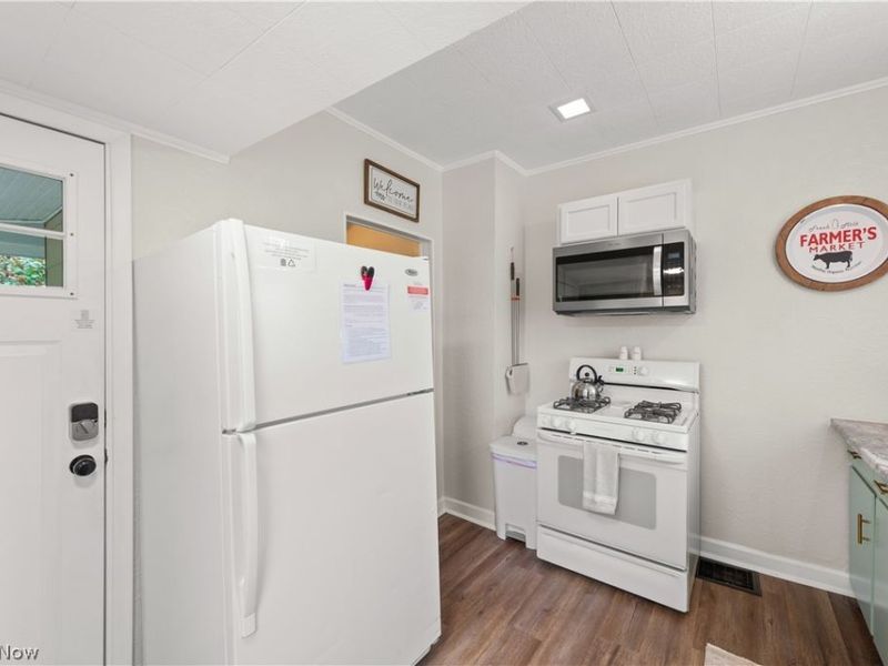 3175 Rocky River Drive, Cleveland, OH 44111 Photo 37