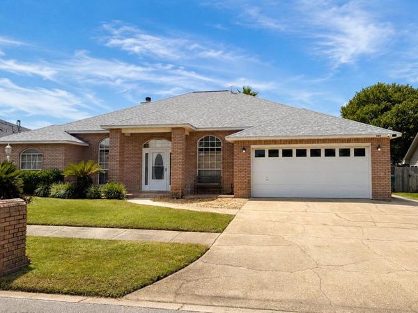 329 Sailfish Circle, Destin, FL 32541