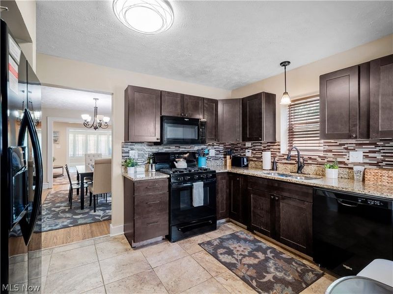 3254 West Boulevard, Cleveland, OH 44111 Photo 16