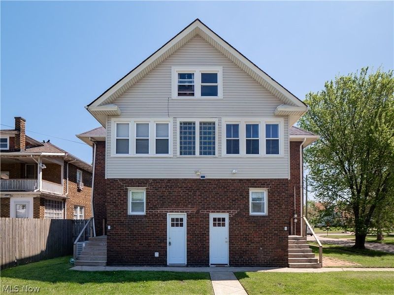 3254 West Boulevard, Cleveland, OH 44111 Photo 4