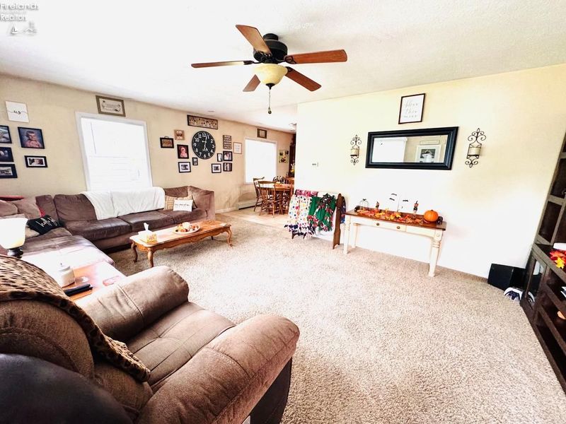 2025 Rohde Street, Sandusky, OH 44870 Photo 2