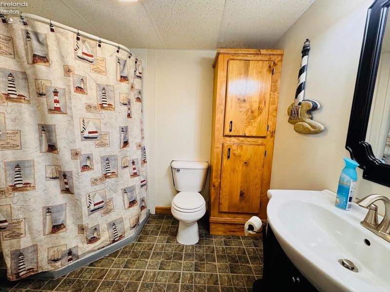 2025 Rohde Street, Sandusky, OH 44870 Photo 25