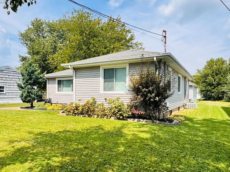2025 Rohde Street, Sandusky, OH 44870 Photo 4