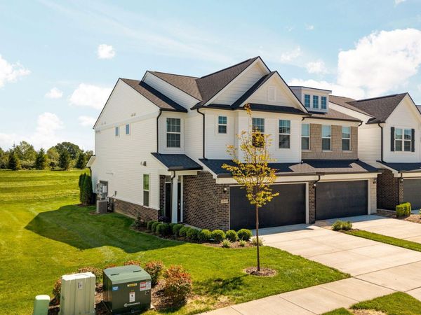 5543 E Spaniel Drive, Ann Arbor, MI 48108