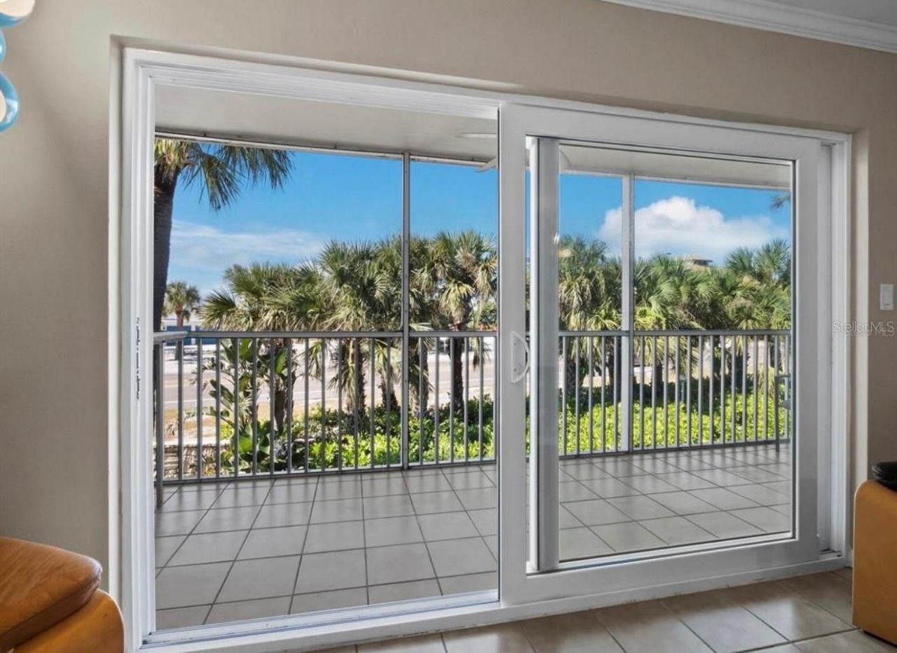 2850 Gulf Of Mexico Drive, Unit 2, Longboat Key, FL 34228 Photo