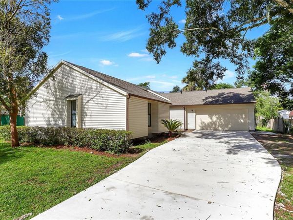 3020 DIVISION STREET, OVIEDO, FL 32765