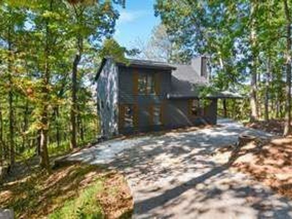 114 Little Hendricks Mtn Circle, Jasper, GA 30143