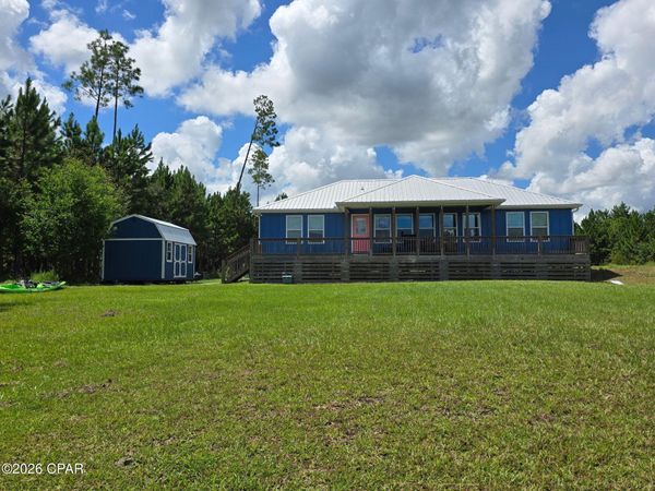 106 Calmwater Circle, Wewahitchka, FL 32465