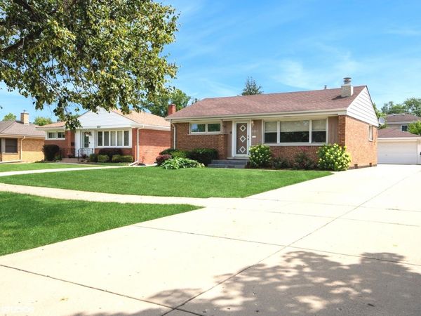 8223 N Washington Street , Niles, IL 60714