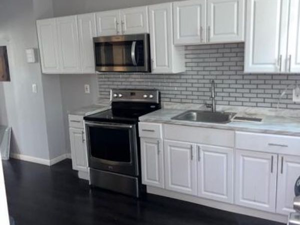 7018 WOODLAND AVENUE, Unit 4, PHILADELPHIA, PA 19142