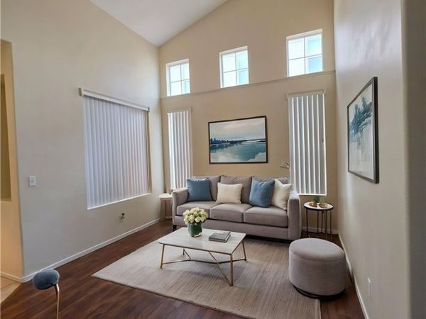 1812 Remembrance Hill Street, Las Vegas, NV 89144