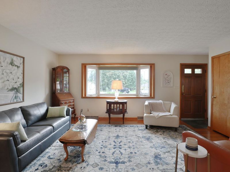 5391 Banbury Drive, Columbus, OH 43235 Photo 5