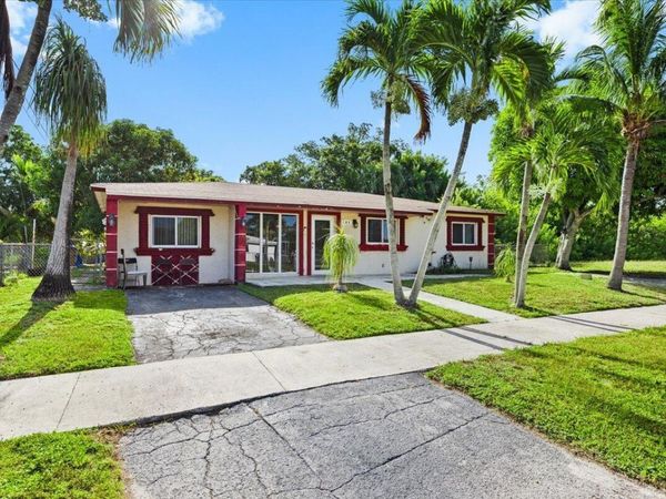 508 NE 2ND Terrace, Deerfield Beach, FL 33441