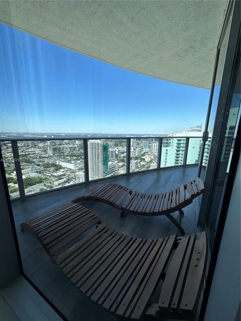 488 NE 18th St, Unit 4701, Miami, FL 33132 Photo