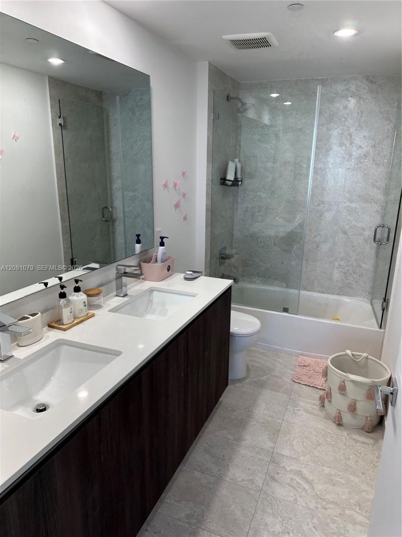 488 NE 18th St, Unit 4701, Miami, FL 33132 Photo