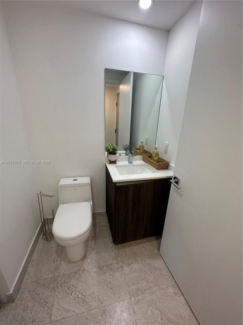 488 NE 18th St, Unit 4701, Miami, FL 33132 Photo