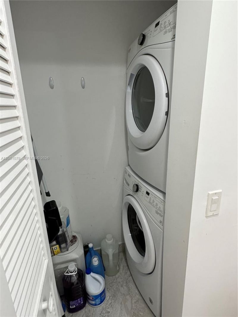 488 NE 18th St, Unit 4701, Miami, FL 33132 Photo