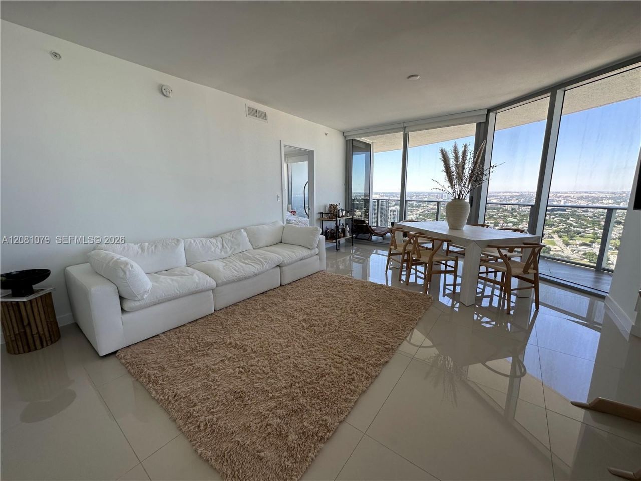 488 NE 18th St, Unit 4701, Miami, FL 33132 Photo