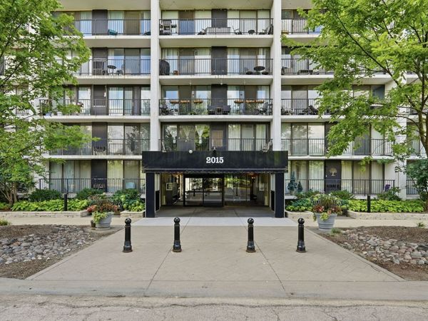2015 S Finley Road , Unit 804, Lombard, IL 60148