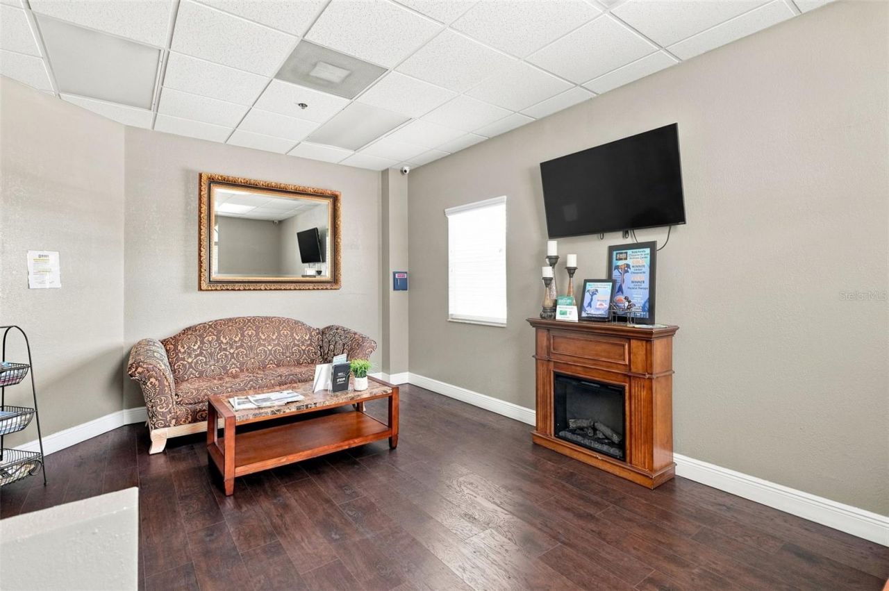 224 Mariner Boulevard , Spring Hill, FL 34609 Photo