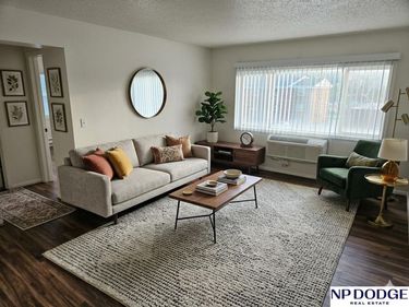 840 N 44 Street, Omaha, NE 68131