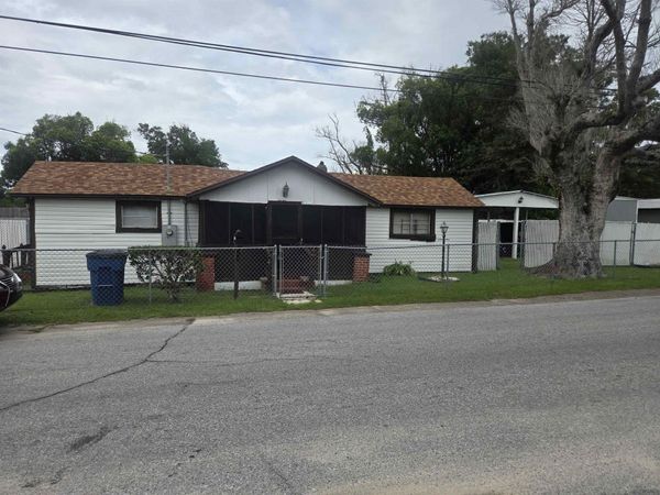 1114 N Palo Alto Avenue , Panama City, FL 32401