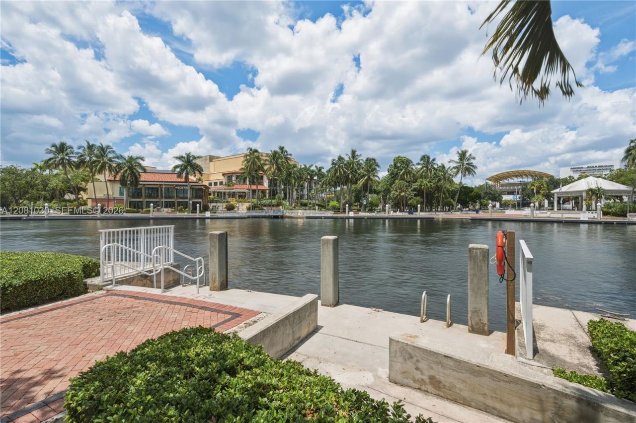 401 SW 4th Ave , Unit 1700, Fort Lauderdale, FL 33315 Photo