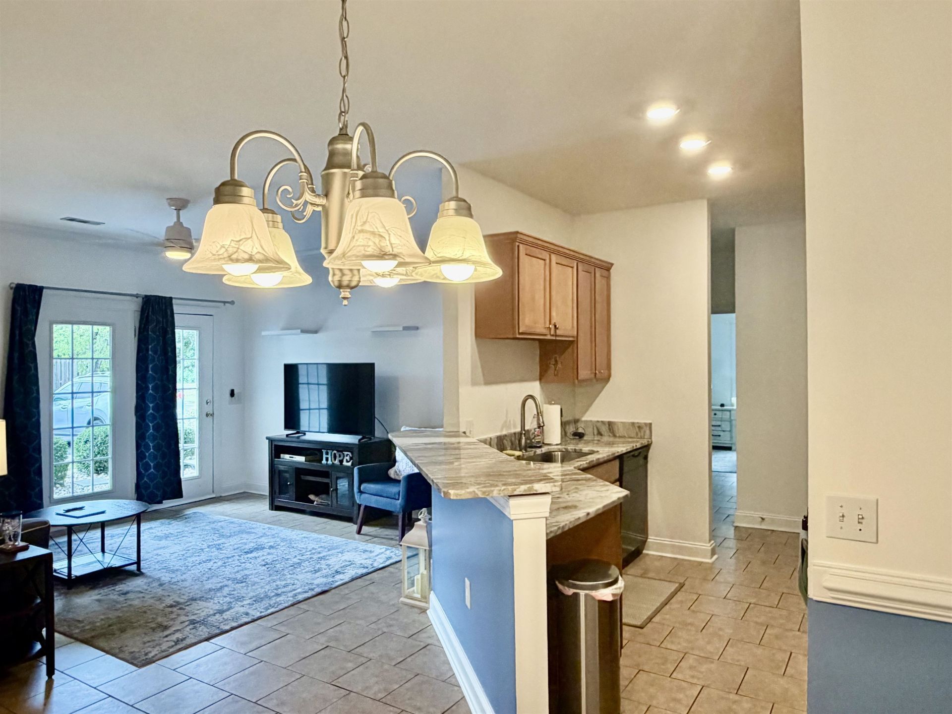 2049 Silver Crest Dr. Photo 12