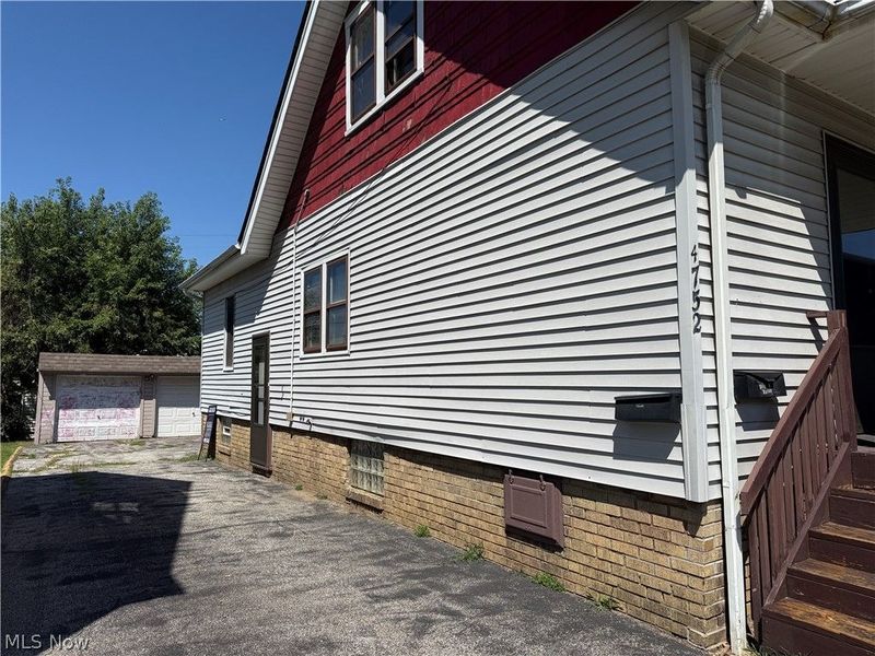 4752 E 88th, Garfield Heights, OH 44125 Photo 3