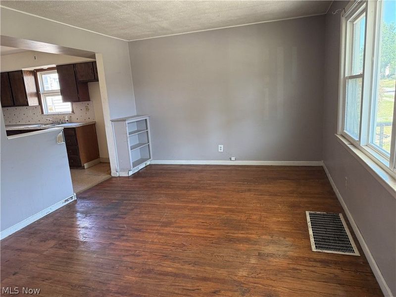 4752 E 88th, Garfield Heights, OH 44125 Photo 6